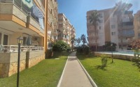Partially furnished apartment with three bedrooms, in a well-maintained residential complex on the first coastline from the Mediterranean Sea, in the Mahmutlar area-id-5478-photo-25