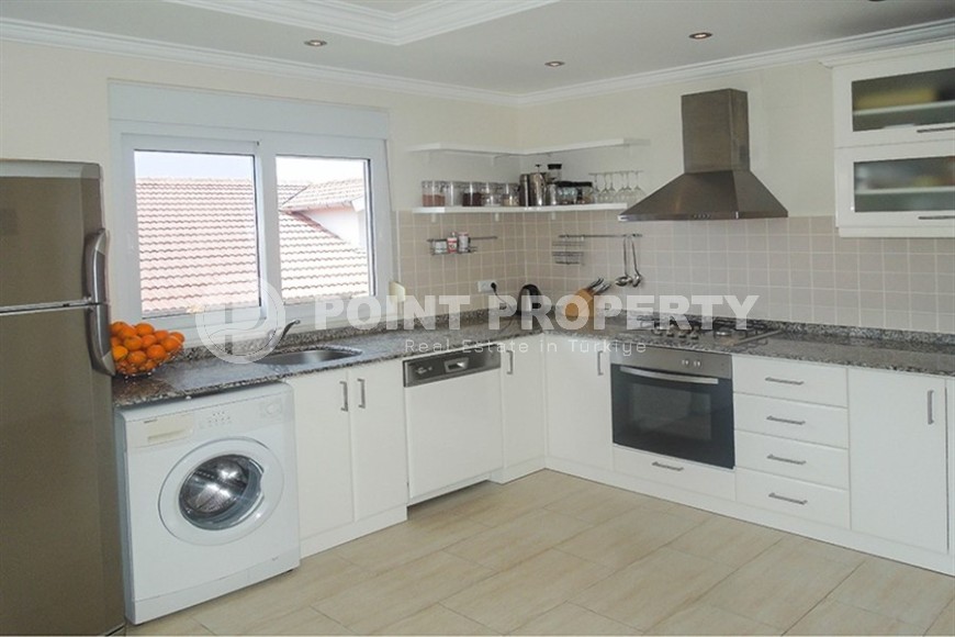 Апартаменты с выходом в сад и видом на Средиземное море, планировкой 2+1, в районе города Аланья - Конаклы-id-5484-фото-2