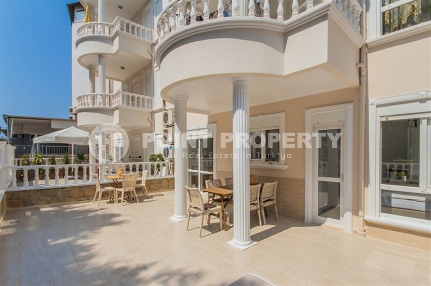 Bright, spacious apartment with new renovation, modern interior, stylish furniture and household appliances, 50 meters from Cleopatra Beach-id-5487-photo-13