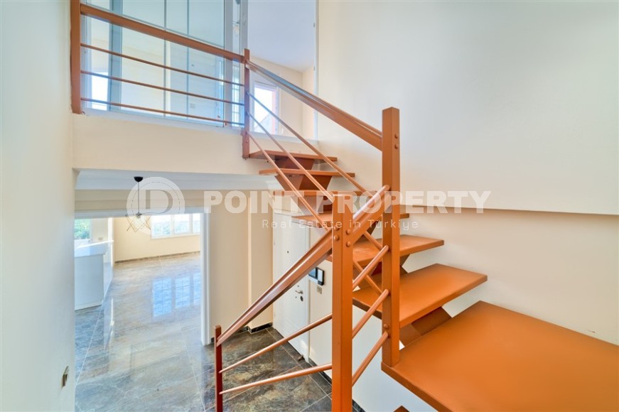 Апартаменты 4+1 в таунхаусе  с новым качественным ремонтом, в элитном районе Аланьи - Бекташ-id-5490-фото-14