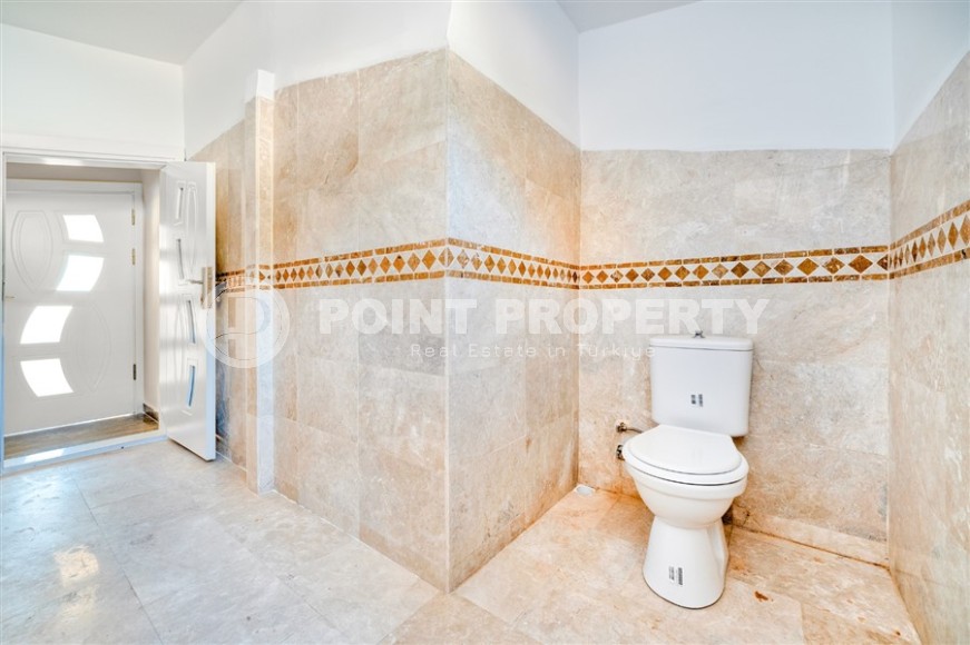 Апартаменты 4+1 в таунхаусе  с новым качественным ремонтом, в элитном районе Аланьи - Бекташ-id-5490-фото-18