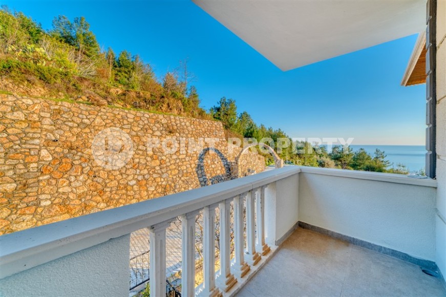 Апартаменты 4+1 в таунхаусе  с новым качественным ремонтом, в элитном районе Аланьи - Бекташ-id-5490-фото-21