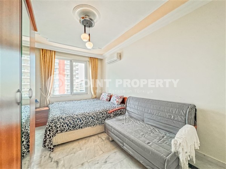 Apartment with two bedrooms and views of the Mediterranean Sea, in a residential complex on the first coastline, in the Mahmutlar area-id-5494-photo-6