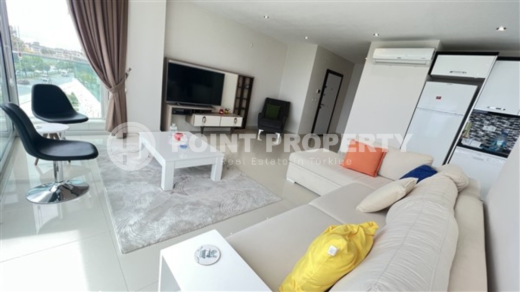 Apartment overlooking the Mediterranean Sea, 2+1 layout, on the first coastline in the elite area of Kestel-id-5495-photo-3