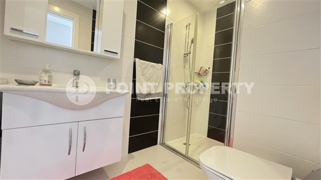 Apartment overlooking the Mediterranean Sea, 2+1 layout, on the first coastline in the elite area of Kestel-id-5495-photo-8