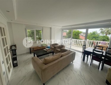 Villa surrounded by a green garden, 2+1 layout in the central area of Alanya-id-5497-photo-2