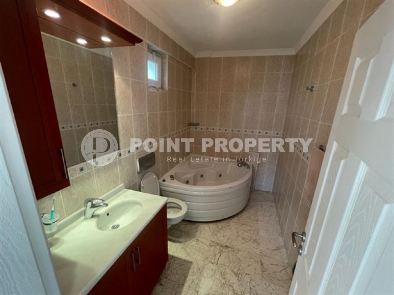 Villa surrounded by a green garden, 2+1 layout in the central area of Alanya-id-5497-photo-10