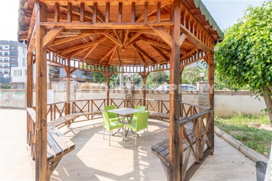 Апартаменты с новым ремонтом, стильным современным дизайном, мебелью и бытовой техникой, в центре спокойного, благоустроенного района Аланьи - Тосмур-id-5499-фото-13