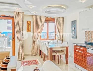 Уютная комфортабельная квартира с приятным светлым интерьером, в 50 метрах от пляжа и набережной-id-5501-фото-4