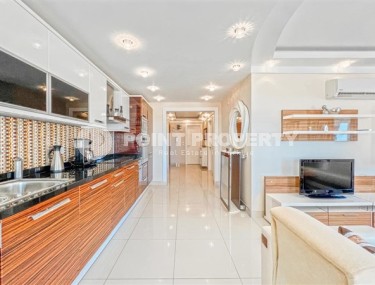 Уютная комфортабельная квартира с приятным светлым интерьером, в 50 метрах от пляжа и набережной-id-5501-фото-5