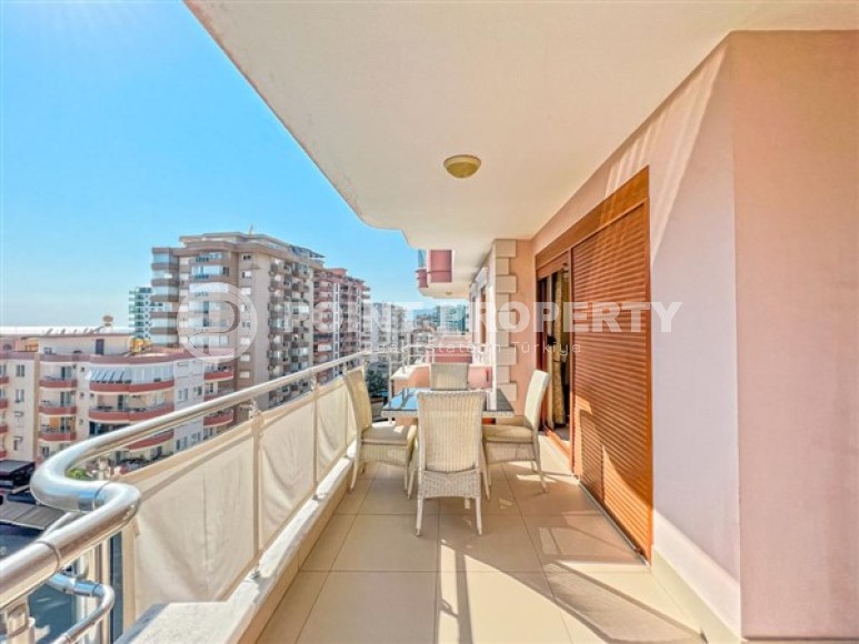 Уютная комфортабельная квартира с приятным светлым интерьером, в 50 метрах от пляжа и набережной-id-5501-фото-12