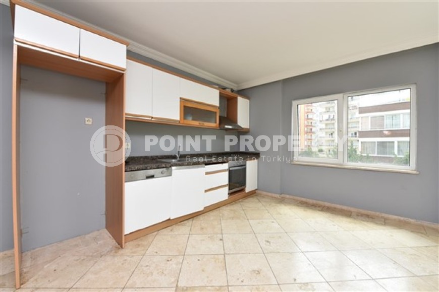 Apartment with two bedrooms, unfurnished, in a modern area of Alanya - Mahmutlar-id-5508-photo-3