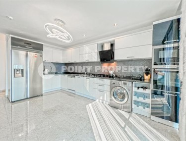 Стильные, просторные двухуровневые апартаменты с тремя спальными комнатами и видом на Средиземное море, в социально развитом районе Махмутлар-id-5510-фото-2