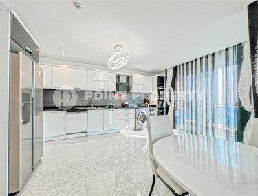 Стильные, просторные двухуровневые апартаменты с тремя спальными комнатами и видом на Средиземное море, в социально развитом районе Махмутлар-id-5510-фото-3