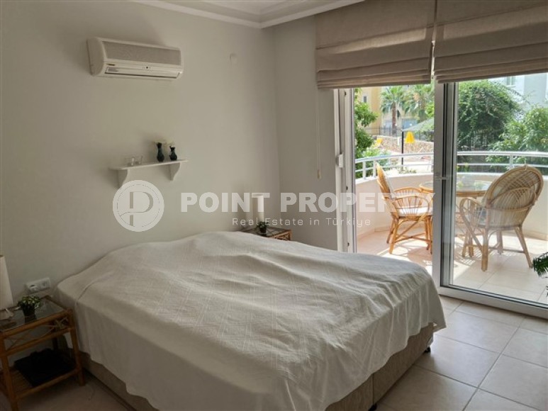 Уютная квартира с двумя спальными комнатами, в ухоженном жилом комплексе возле Средиземного моря, в районе города Аланья- Тосмур-id-5512-фото-4