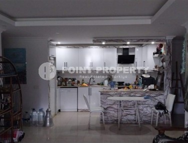 Furnished cozy apartment with 2+1 layout, in a picturesque area of Alanya - Kargicak-id-5515-photo-3