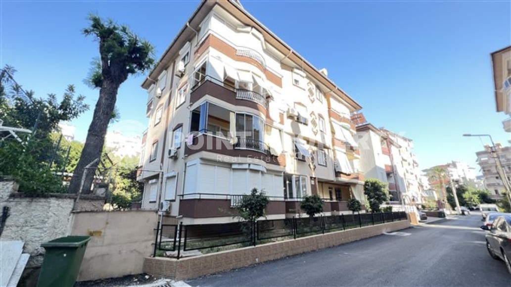 Apartment with two bedrooms, newly renovated, in the central area of Alanya - Saray-id-5517-photo-14