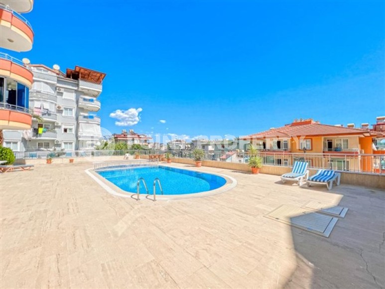 Panoramic two-level apartment 5+1, with a total area of 180 m2, 700 meters from the sea in the center of Alanya-id-5522-photo-18