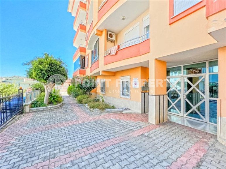 Panoramic two-level apartment 5+1, with a total area of 180 m2, 700 meters from the sea in the center of Alanya-id-5522-photo-19