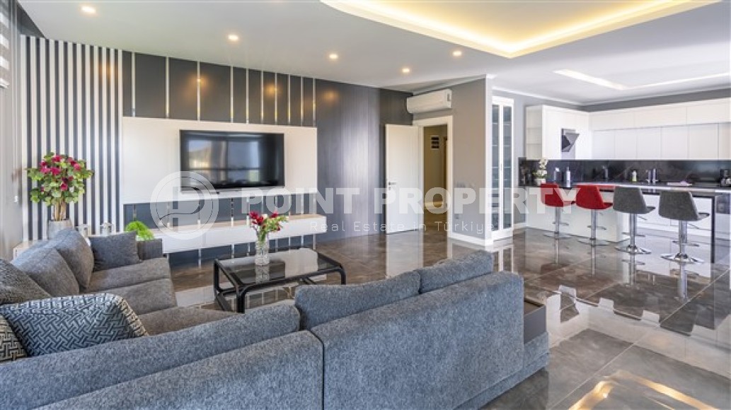 Роскошная квартира с дизайнерским ремонтом на 3-м этаже в жилом комплексе, введенном в эксплуатацию в 2022 году-id-5524-фото-2