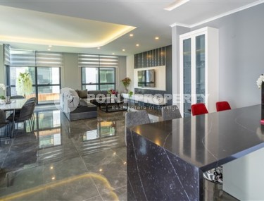 Роскошная квартира с дизайнерским ремонтом на 3-м этаже в жилом комплексе, введенном в эксплуатацию в 2022 году-id-5524-фото-3