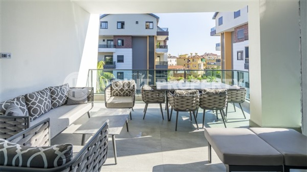 Роскошная квартира с дизайнерским ремонтом на 3-м этаже в жилом комплексе, введенном в эксплуатацию в 2022 году-id-5524-фото-11