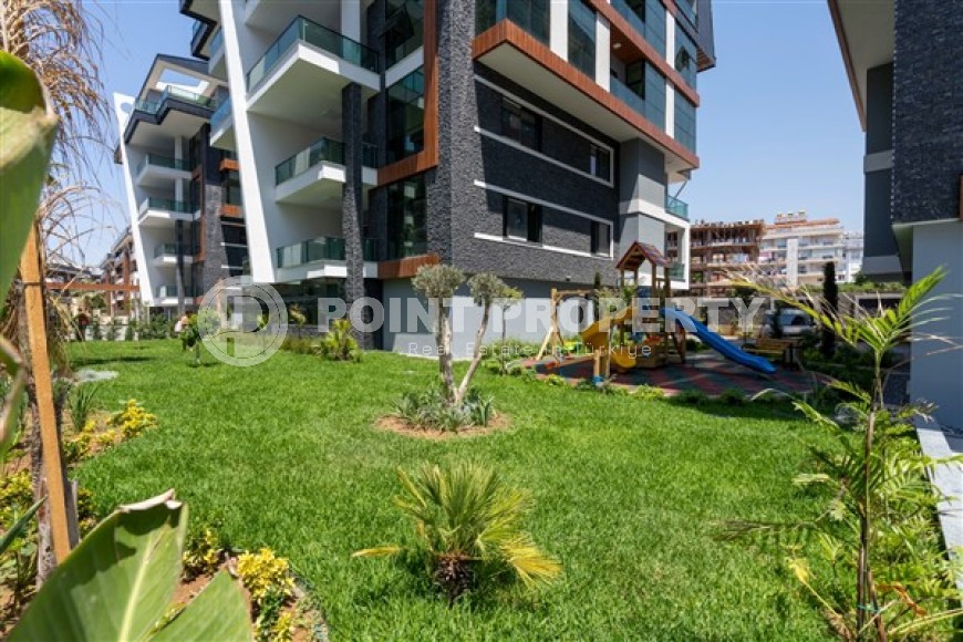 Роскошная квартира с дизайнерским ремонтом на 3-м этаже в жилом комплексе, введенном в эксплуатацию в 2022 году-id-5524-фото-24