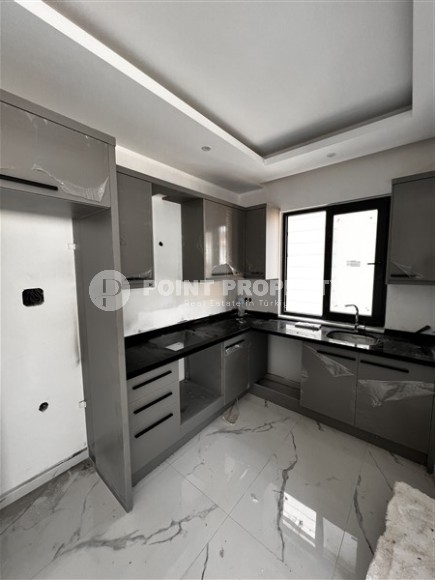 Новая квартира с чистовой отделкой на 3-м этаже в доме, введенном в эксплуатацию в 2023 году-id-5530-фото-4