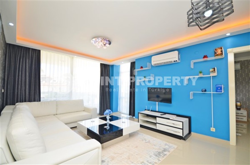 Комфортабельная квартира 2+1, с современным дизайном, мебелью и бытовой техникой, в центре престижного района Аланьи - Каргыджак-id-5544-фото-3