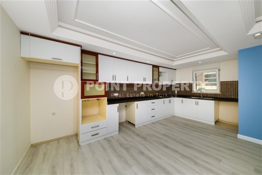 Новая квартира с чистовой отделкой на 1-м этаже в доме, введенном в эксплуатацию в 2022 году-id-5545-фото-4