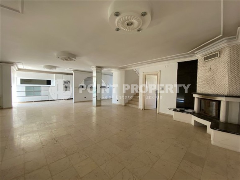 Three-storey detached villa with panoramic views of the sea, mountains and Alanya fortress-id-5550-photo-7