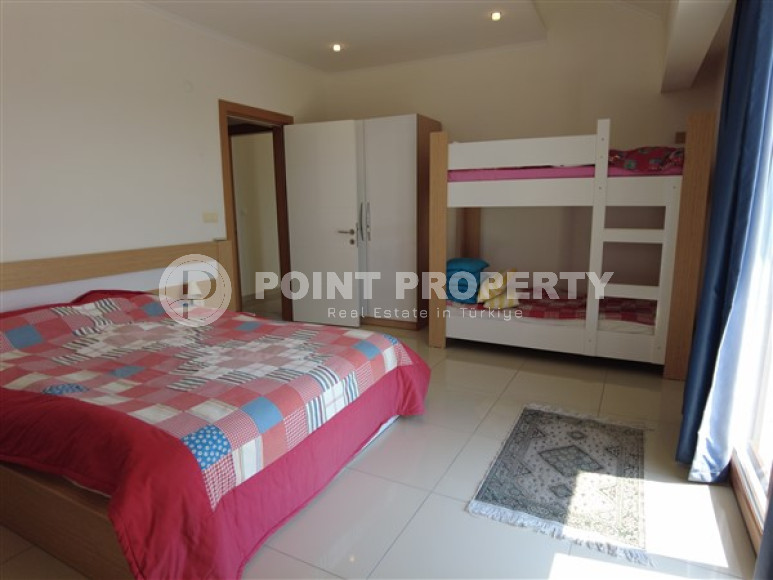 Duplex apartment with three bedrooms, 200m², in a luxury complex in Alanya - Cikcilli-id-1438-photo-21