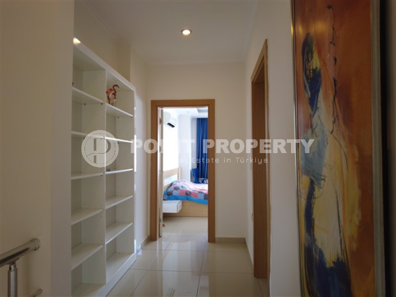 Duplex apartment with three bedrooms, 200m², in a luxury complex in Alanya - Cikcilli-id-1438-photo-24
