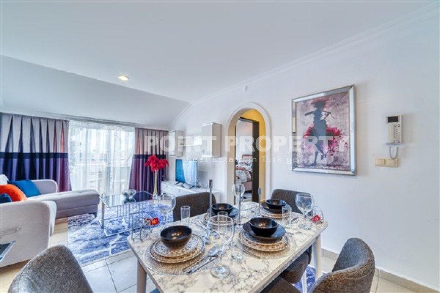 Две прекрасные комфортабельные квартиры 1+1, с новым ремонтом, стильным дизайном и отличной локацией на самом берегу Средиземного моря-id-5552-фото-2