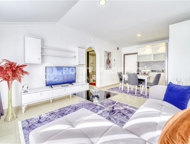 Две прекрасные комфортабельные квартиры 1+1, с новым ремонтом, стильным дизайном и отличной локацией на самом берегу Средиземного моря-id-5552-фото-3