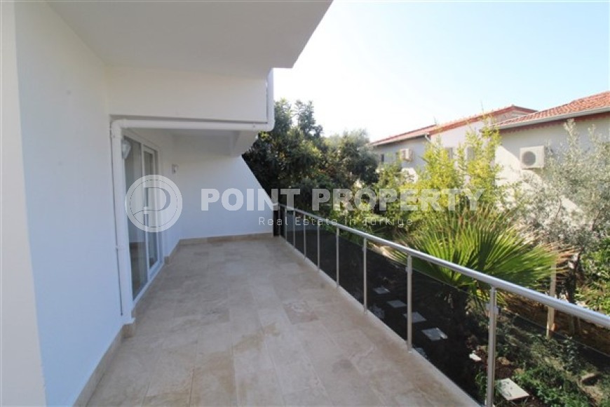 Двухэтажная вилла с панорамным видом на город и море в километре от пляжа, район Каргыджак-id-5554-фото-16