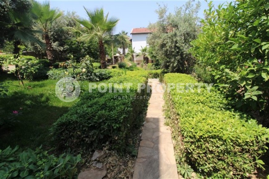 Двухэтажная вилла с панорамным видом на город и море в километре от пляжа, район Каргыджак-id-5554-фото-20