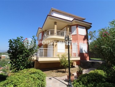 Comfortable furnished villa 900 meters from the sea in Kargicak area-id-5556-photo-1