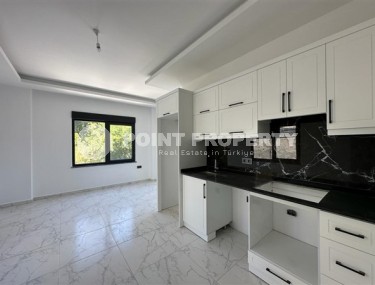 Апартаменты в новом жилом комплексе в 2200 метрах от моря, в зеленом, экологически чистом районе Аланьи - Чиплаклы-id-5558-фото-2