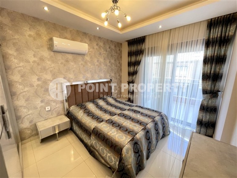 Современная двухуровневая квартира 3+1, общей площадью 180 м2, на 5-м этаже с мансардой в 100 метрах от моря-id-5562-фото-3