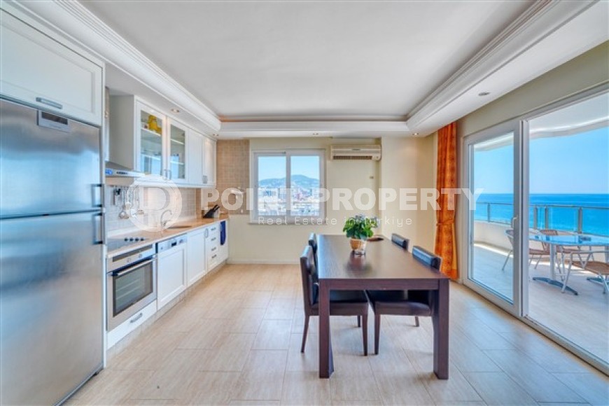 Panoramic apartment with sea views, on the 9th floor in a residential complex built in 2007-id-5563-photo-4