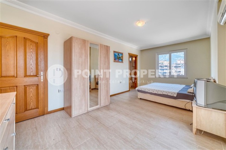 Panoramic apartment with sea views, on the 9th floor in a residential complex built in 2007-id-5563-photo-6