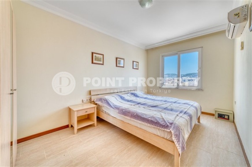 Panoramic apartment with sea views, on the 9th floor in a residential complex built in 2007-id-5563-photo-7