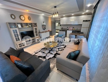 Благоустроенная меблированная квартира 2+1, общей площадью 125 м2, в 300 метрах от пляжа и набережной-id-5568-фото-1