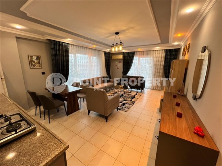 Благоустроенная меблированная квартира 2+1, общей площадью 125 м2, в 300 метрах от пляжа и набережной-id-5568-фото-2