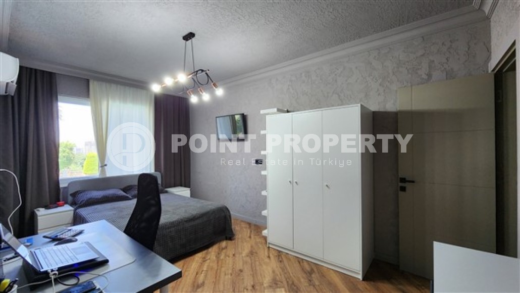 Spacious furnished apartment 2+1, with a total area of 115 m2, 800 meters from the beach and the picturesque promenade-id-5571-photo-4