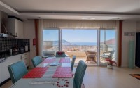 Panoramic apartment with luxurious views of the sea, Alanya Fortress and Taurus Mountains in the elite area of Hasbahce-id-5574-photo-4