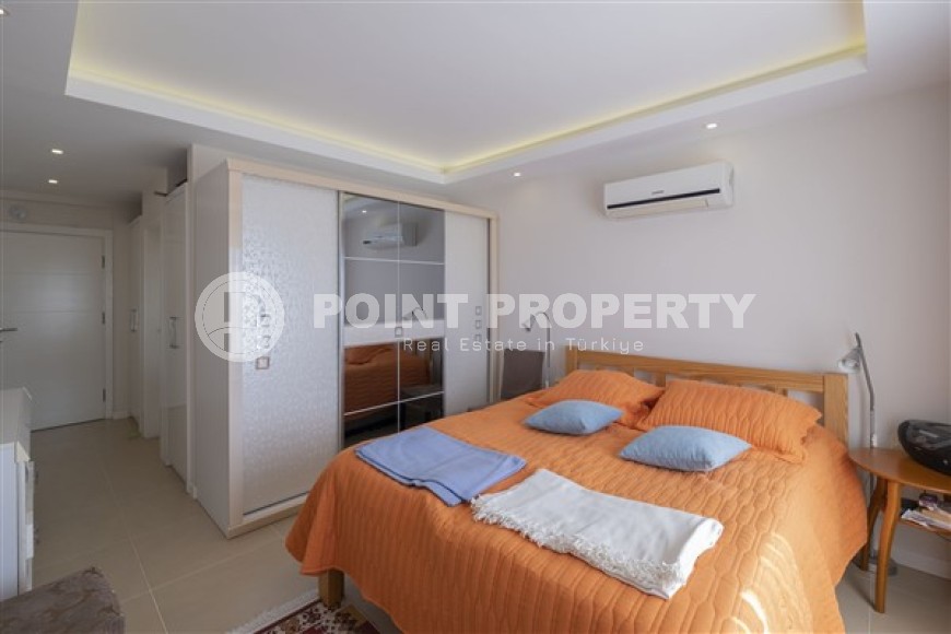 Panoramic apartment with luxurious views of the sea, Alanya Fortress and Taurus Mountains in the elite area of Hasbahce-id-5574-photo-5