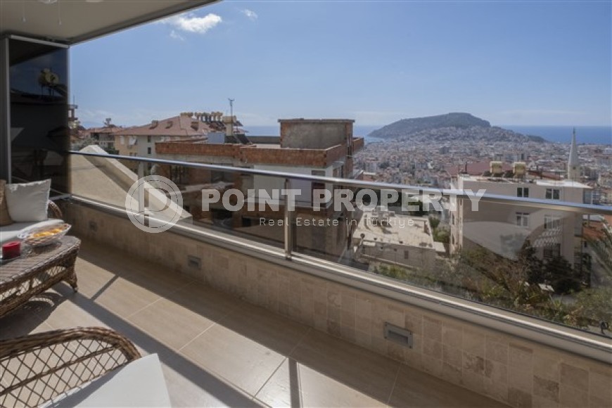 Panoramic apartment with luxurious views of the sea, Alanya Fortress and Taurus Mountains in the elite area of Hasbahce-id-5574-photo-11