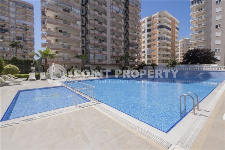 Panoramic apartment with city and sea views on the 9th floor, in the center of Mahmutlar-id-5578-photo-12